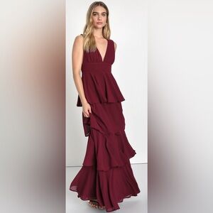 Amazing Evening Burgundy Tiered Maxi Dress Size Small